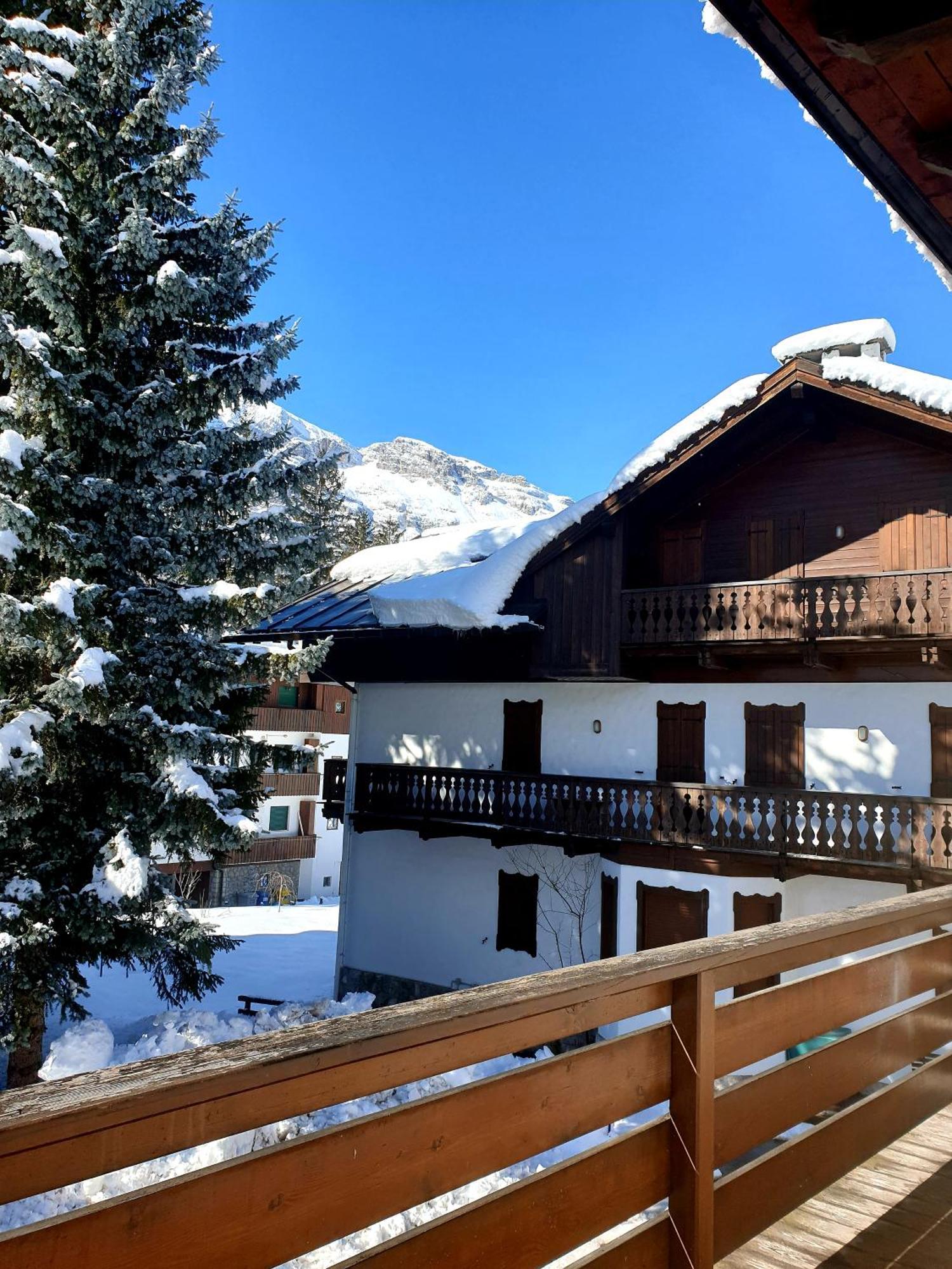 Luminoso Ed Accogliente, Centralissimo Appartamento Indipendente Cortina dʼAmpezzo Exteriér fotografie